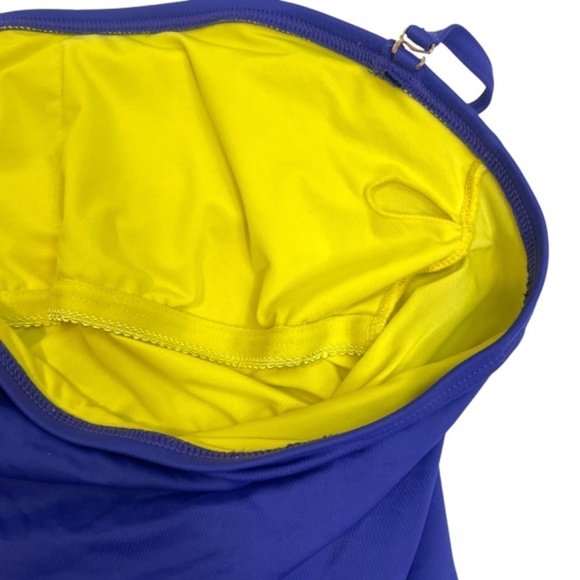 Royal Blue Vintage One Piece Swimsuit 🤍 - Picture 5 of 9